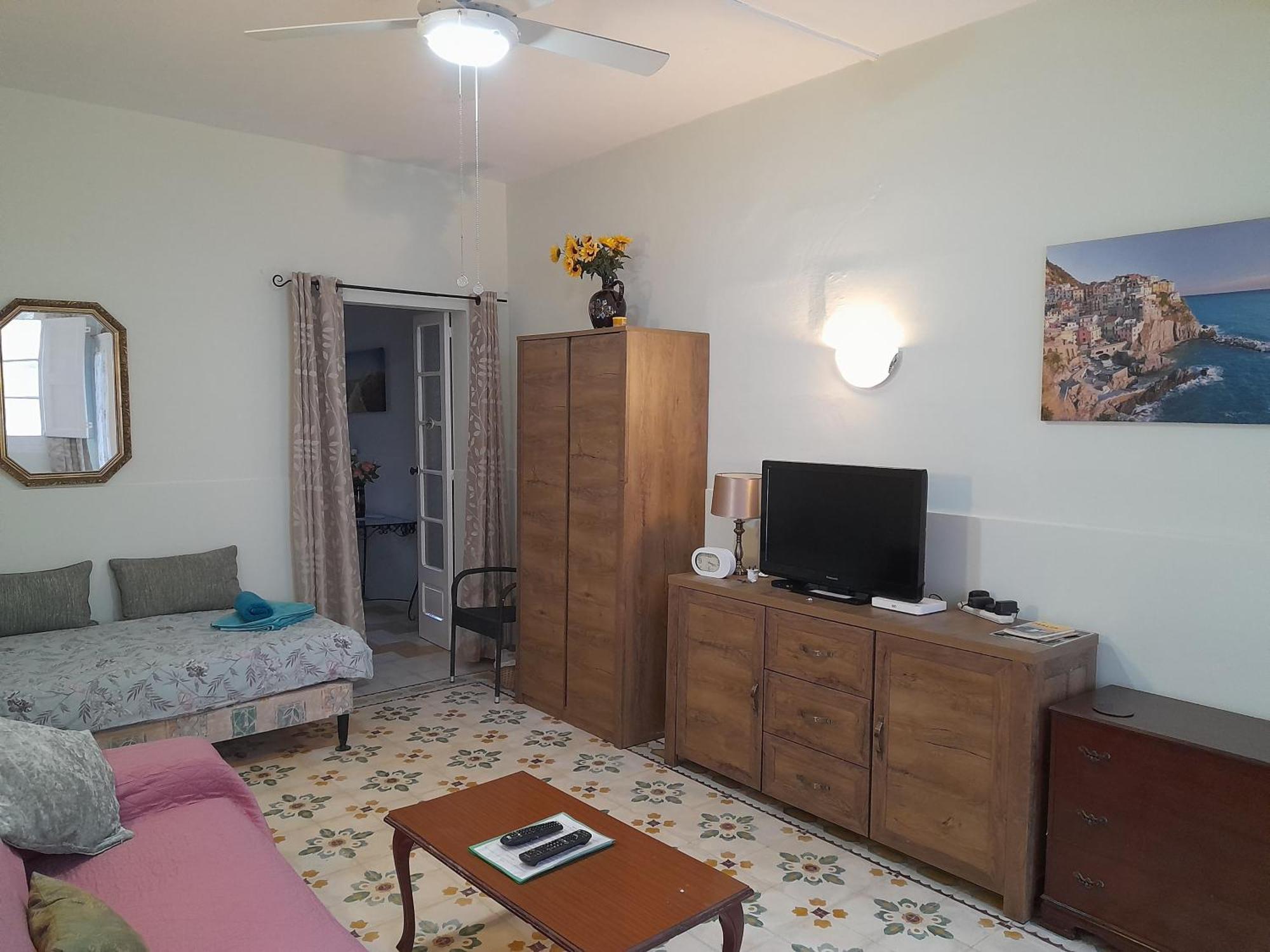 Cosy Family Apartment Close To The Sea เซนต์พอลส์เบย์ ภายนอก รูปภาพ